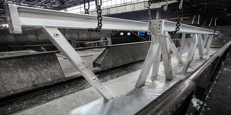 proces cynkowania konstrukcji stalowej